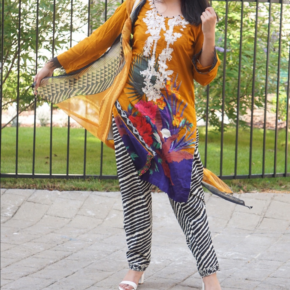 3-Piece Printed Lawn/Cotton Suit w/ Embroidery